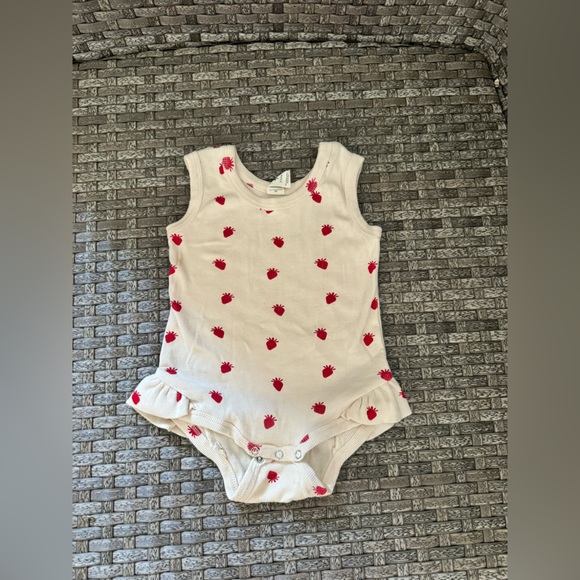 Kate Quinn - Picture 1 of 1